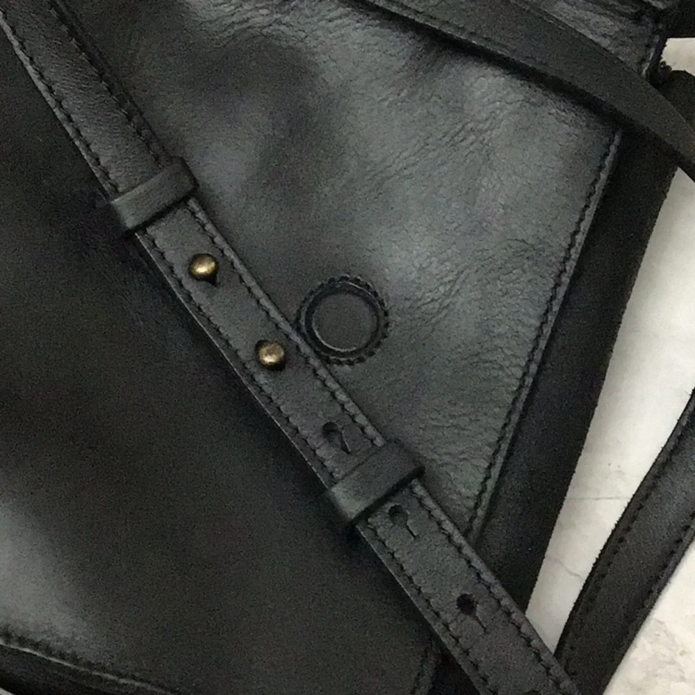 Roots Black Leather Crossbody Bag - Picture 3 of 8